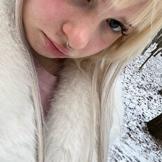 Фотография девушки Ксюша, 18 лет из г. Москва