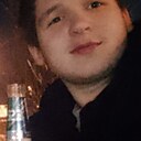 Виктор, 18 лет