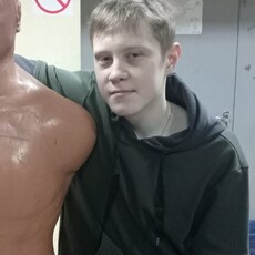 Фотография мужчины Илья, 19 лет из г. Иркутск