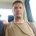 Макс, 33 года