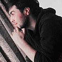 Комрон, 23 года