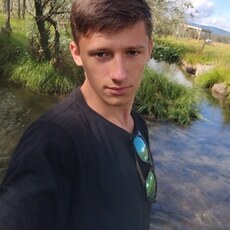 Фотография мужчины Игорь, 18 лет из г. Томск