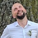 Валерий, 33 года