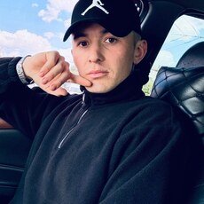 Фотография мужчины Артур, 25 лет из г. Уфа