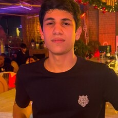 Фотография мужчины Эрик, 19 лет из г. Москва
