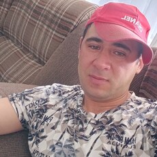 Фотография мужчины Умид, 28 лет из г. Сосновоборск (Красноярский Край)