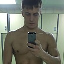 Леон, 33 года