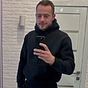 Максим, 33 года