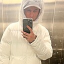 Денис, 23 года