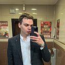 Максим, 25 лет