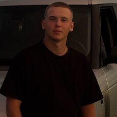 Фотография мужчины Роман, 21 год из г. Сургут