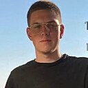 Аркадий, 24 года