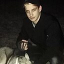 Максим, 24 года