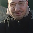 Максим, 23 года