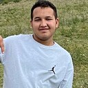 Ахмад, 21 год