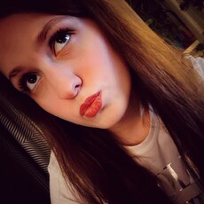 Фотография девушки Полина, 19 лет из г. Санкт-Петербург