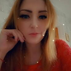 Фотография девушки Виктория, 29 лет из г. Ханты-Мансийск