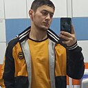 Асомиддин, 19 лет