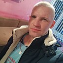 Виктор, 46 лет