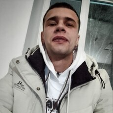 Фотография мужчины Артем, 25 лет из г. Комсомольск-на-Амуре