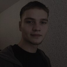 Фотография мужчины Матвей, 18 лет из г. Омск