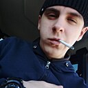 Денис, 22 года