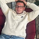 Павел, 32 года