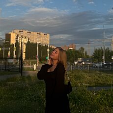 Фотография девушки Юлия, 24 года из г. Санкт-Петербург