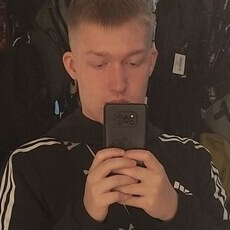 Фотография мужчины Егор, 19 лет из г. Челябинск