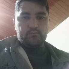 Фотография мужчины Умар, 27 лет из г. Санкт-Петербург