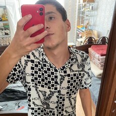 Фотография мужчины Исмик, 19 лет из г. Екатеринбург