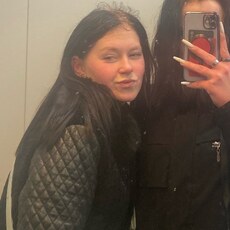 Фотография девушки Nika, 18 лет из г. Глазов