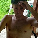 Максим, 22 года