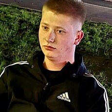 Фотография мужчины Илья, 20 лет из г. Москва