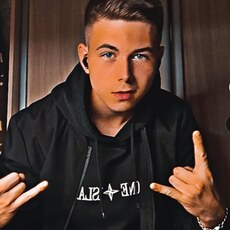 Фотография мужчины Тёма, 18 лет из г. Кольчугино