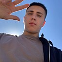 Максим, 21 год