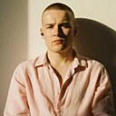 Макс, 23 года