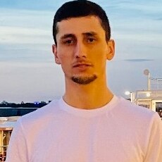 Фотография мужчины 𝓐𝓶𝓲𝓻, 32 года из г. Санкт-Петербург