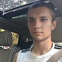 Максим, 34 года