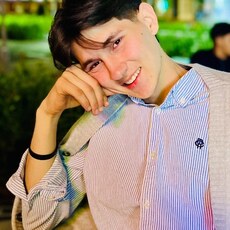 Фотография мужчины Камо, 21 год из г. Москва