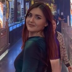 Фотография девушки Алина, 27 лет из г. Санкт-Петербург