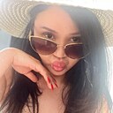 Айка, 33 года