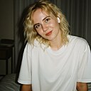 Настя, 25 лет