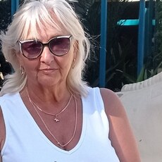 Фотография девушки Мила, 69 лет из г. Санкт-Петербург