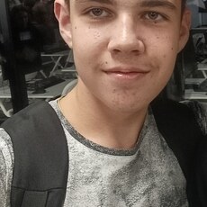 Фотография мужчины Макар, 18 лет из г. Елабуга