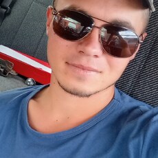 Фотография мужчины Никита, 28 лет из г. Омск