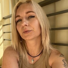 Ирина, 28 из г. Усолье-Сибирское.