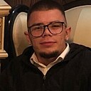 Виктор, 24 года