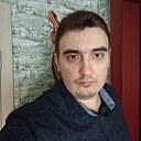 Роман, 33 года