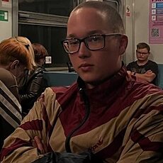 Фотография мужчины Вадим, 19 лет из г. Первоуральск